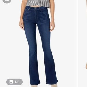 PAIGE High Rise Bell Canyon Jeans. Size 29